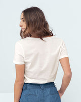 Camiseta manga corta cuello en v elaborada en algodón#color_018-marfil