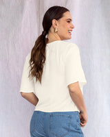 Blusa manga corta amplia con escote en v#color_018-marfil