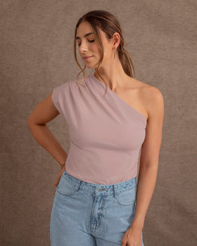 Camiseta asimétrica de un solo hombro#color_180-palo-de-rosa