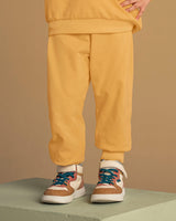 Pantalón tipo jogger con elástico en cintura#color_107-amarillo