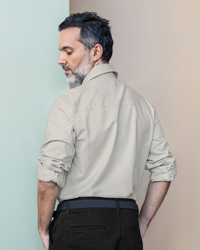 Camisa manga larga en tela especial con botones funcionales#color_778-gris-claro